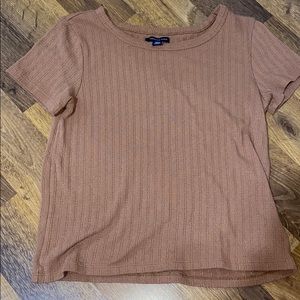 American eagle brown tee